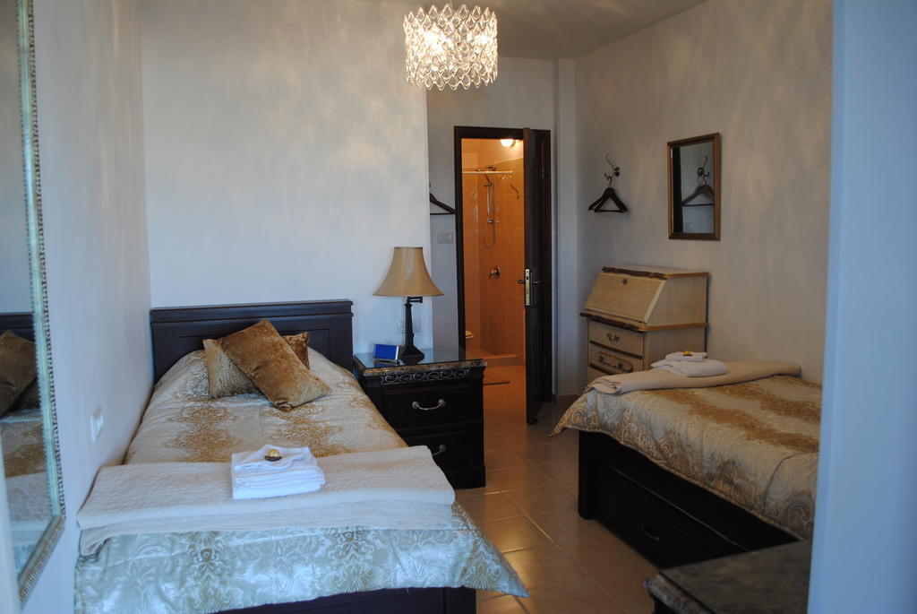 Jerusalem Hills Inn Abu Ghaush Room photo